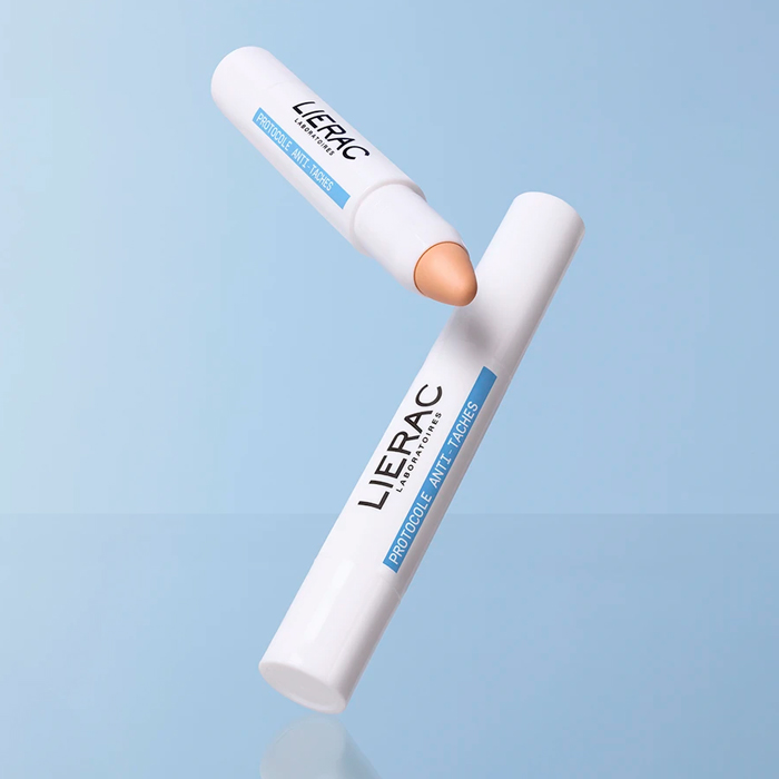 Lierac Protocolo Antimanchas El Stick con Color Spf50 2,7g