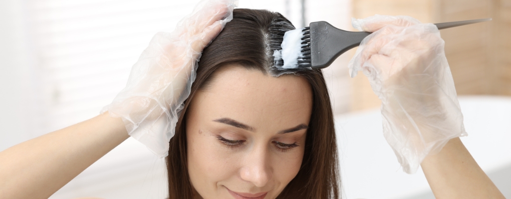 Tintes Capilares Naturales: Cómo Teñirte el Pelo de Forma Natural sin Dañarlo