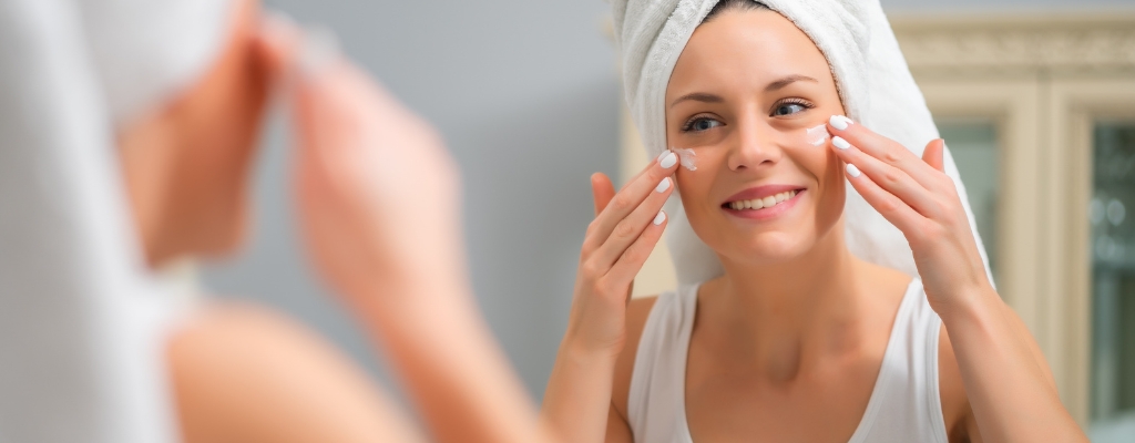 Tratamientos lifting: qué utilizar y consejos para realzar el óvalo facial